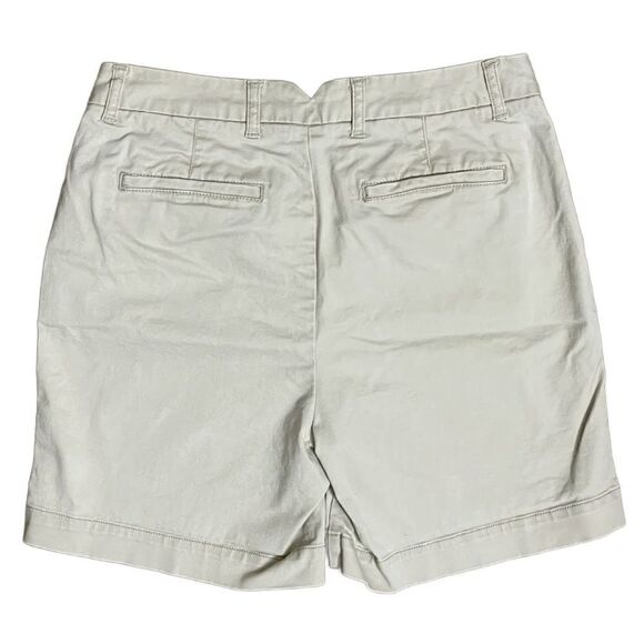 Boden Women’s Khaki Shorts with Multiple Pockets (Size: 2) - Picture 2 of 9